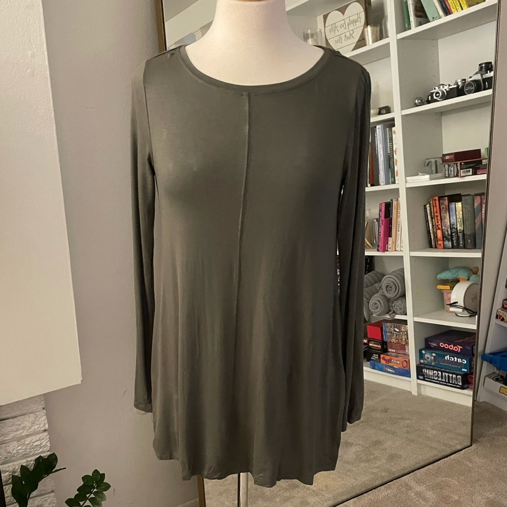 NWT Olive green long top